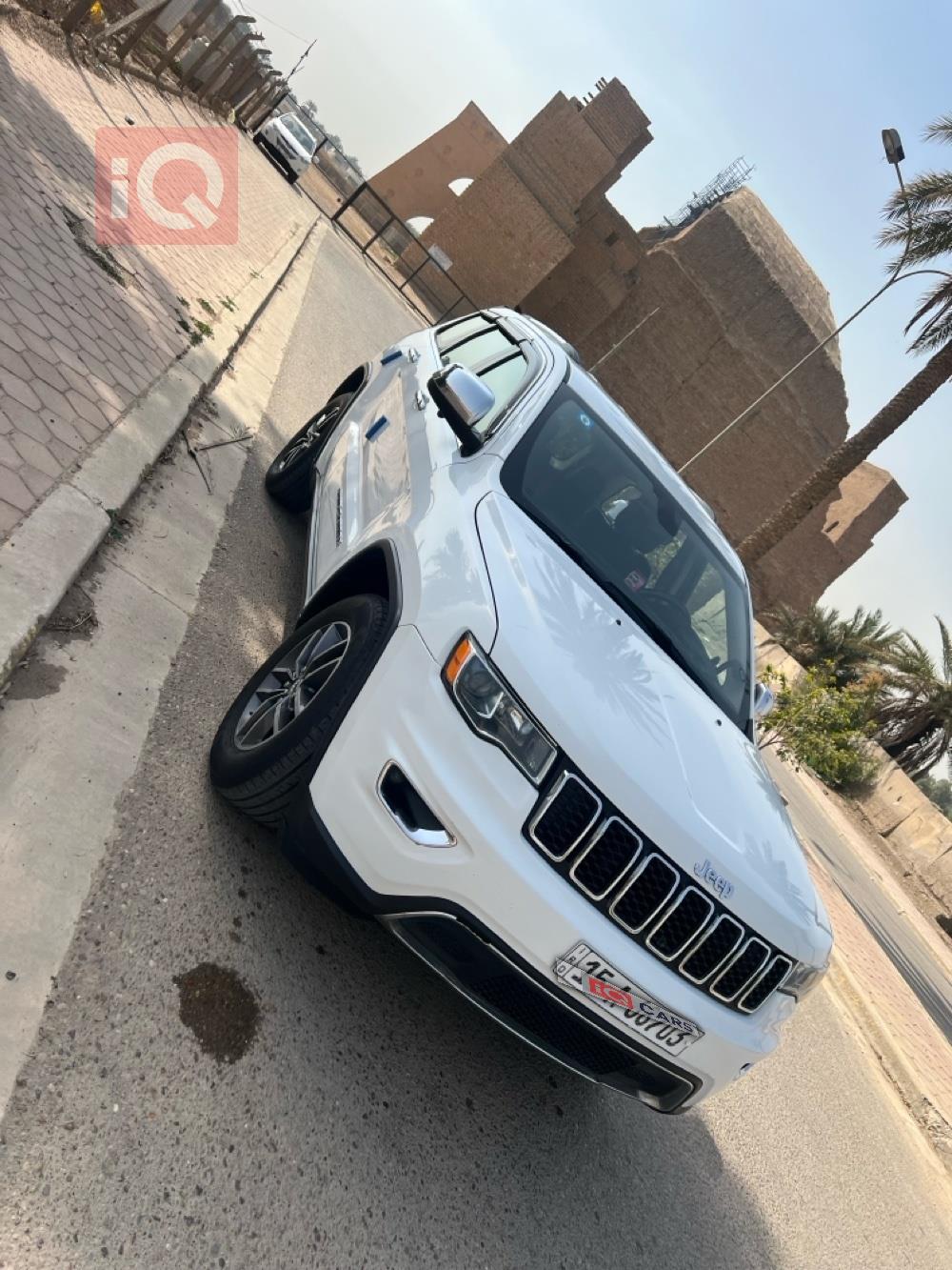 جيب جراند شيروكي